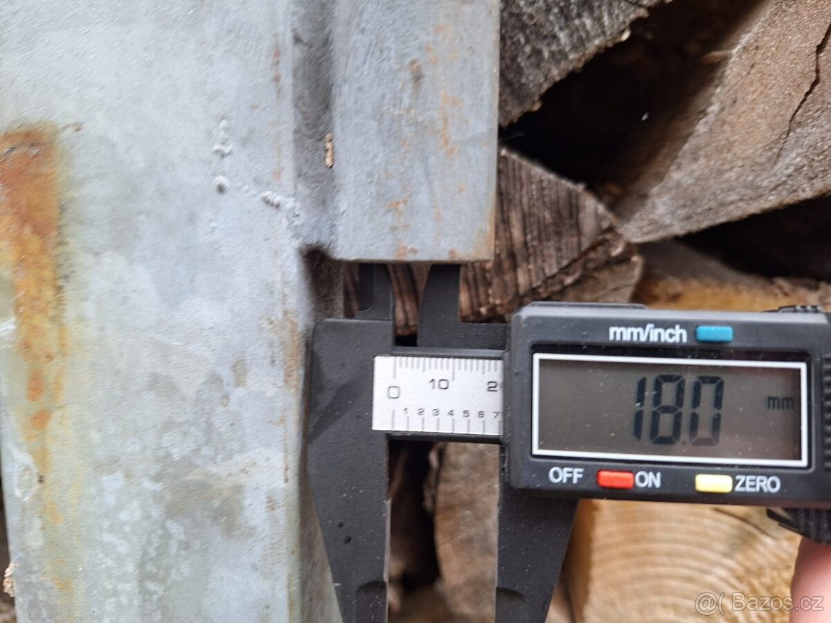 Dvoukřídlá brána - 5