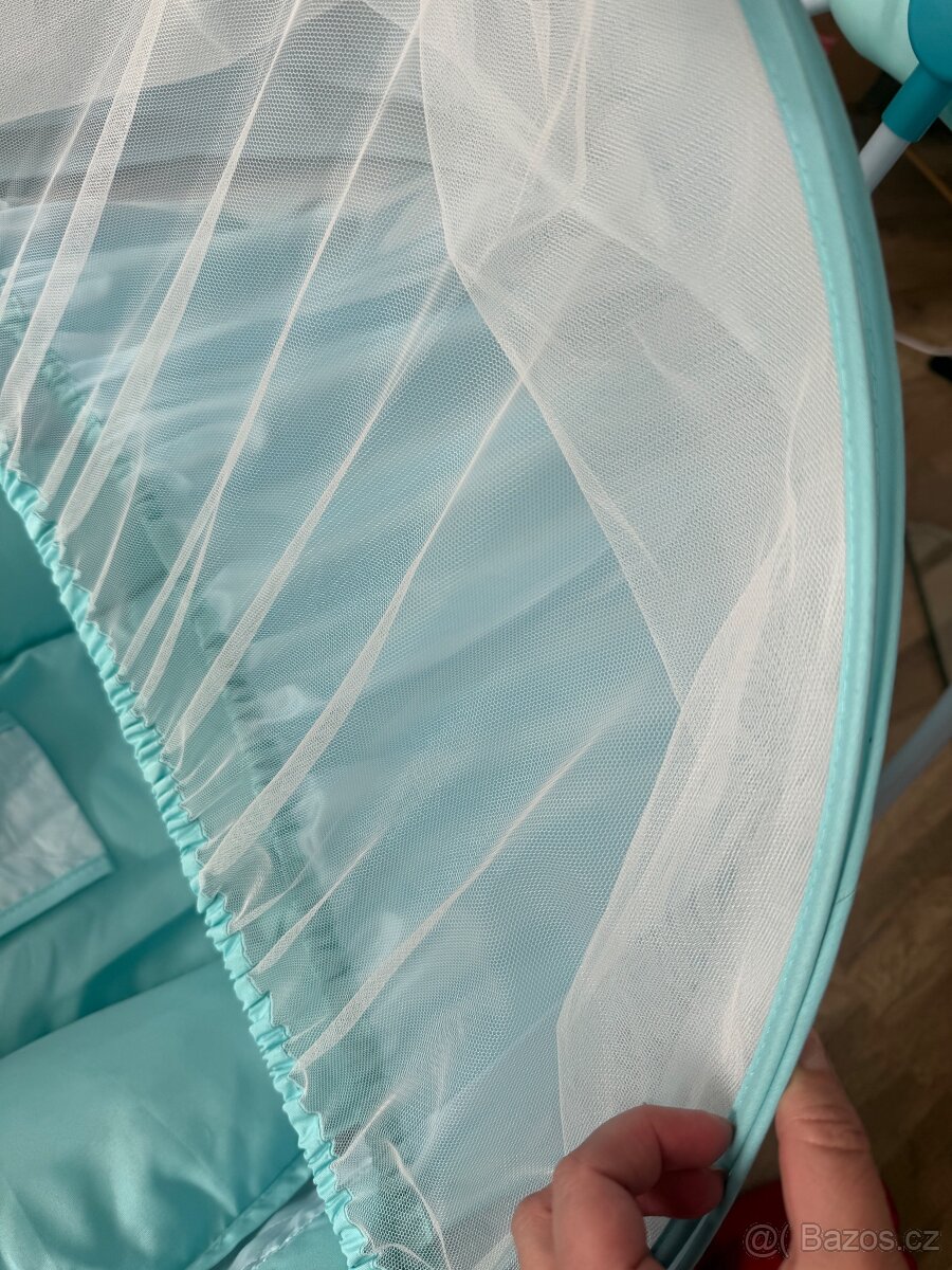 Kolébka s hudbou a houpáním - 5