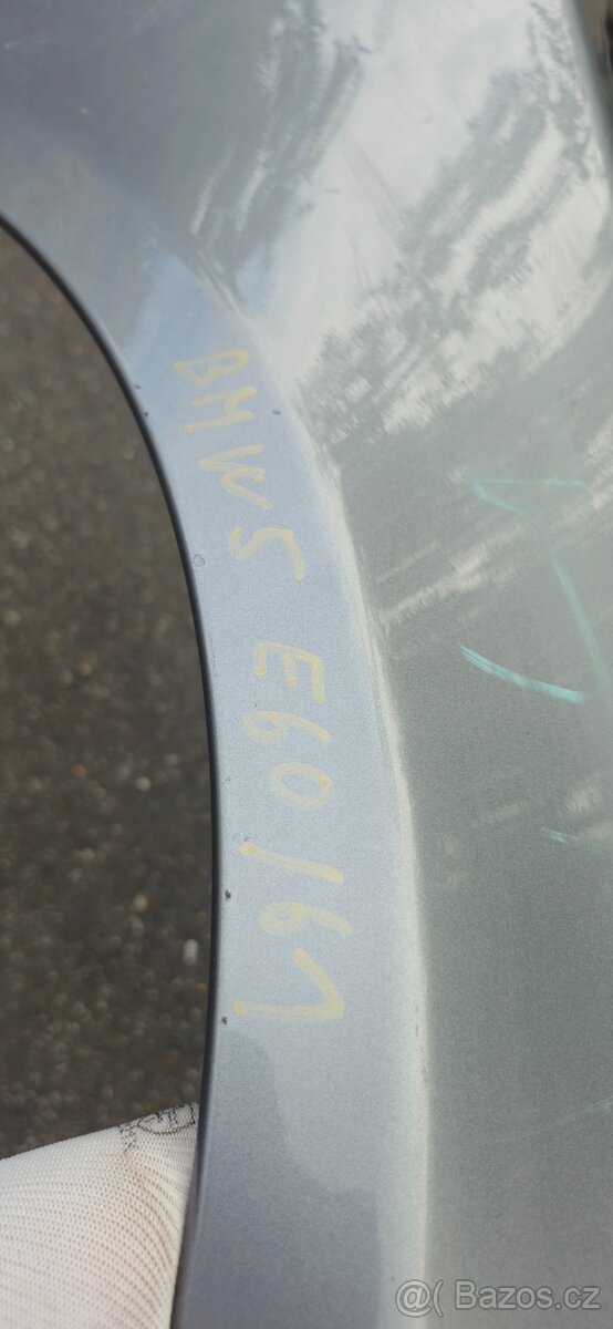 Pravy predni blatnik bmw 5 e60 e61 - 5
