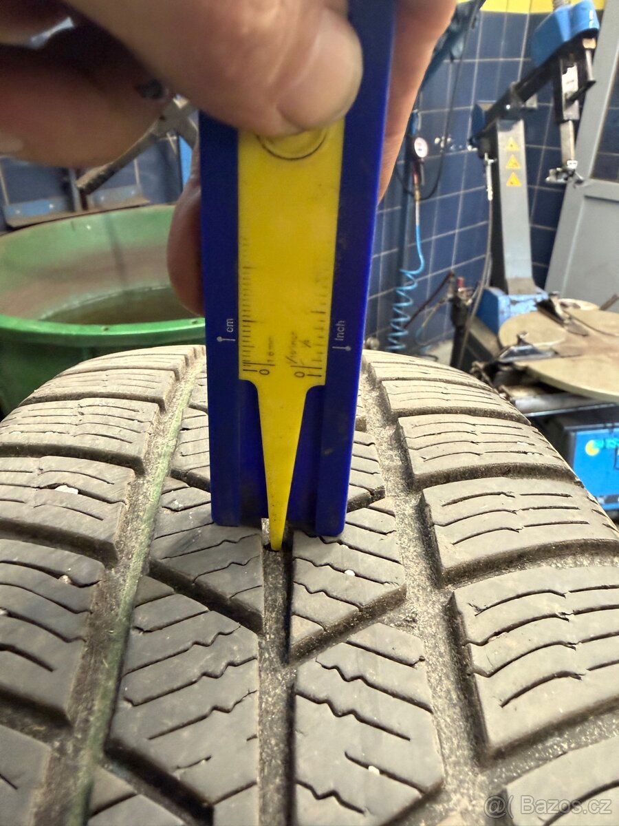 Zimní pneu 205/60/16 - 5