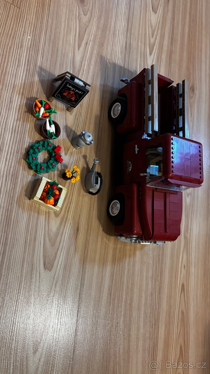 LEGO Farmářské auto Creator 10290 - 5