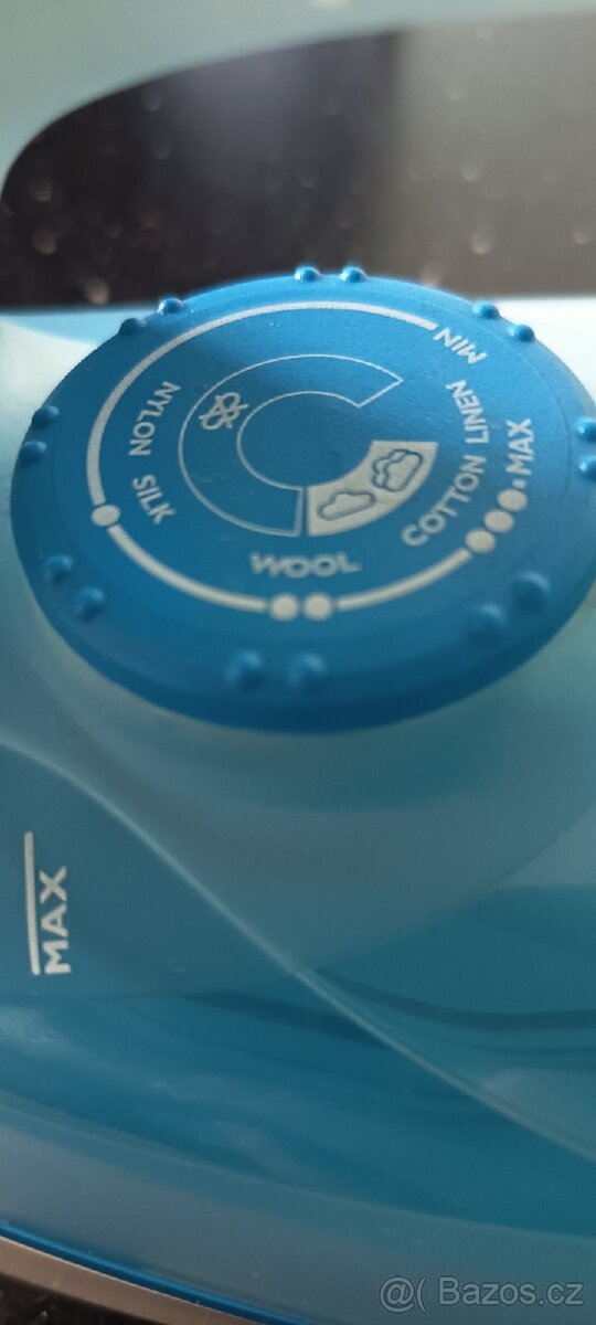 ŽEHLIČKA PHILIPS 2000W - 5