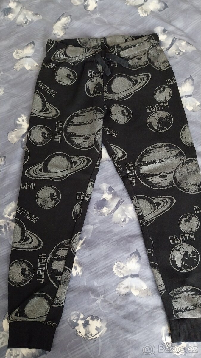 Nová tepláková souprava H&M, vel. 122 - 5