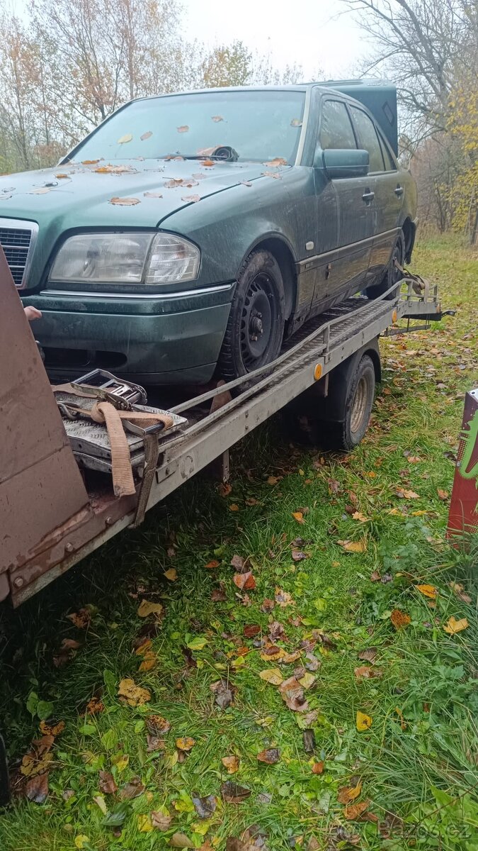 PRODÁM ODTAHOVKU - SPECIAL  DO 3,5 t