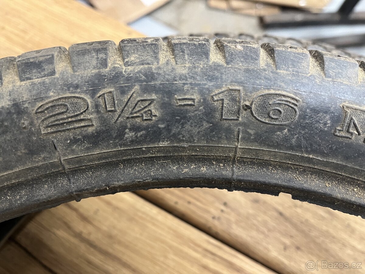 Jawa pionyr gumy - 5