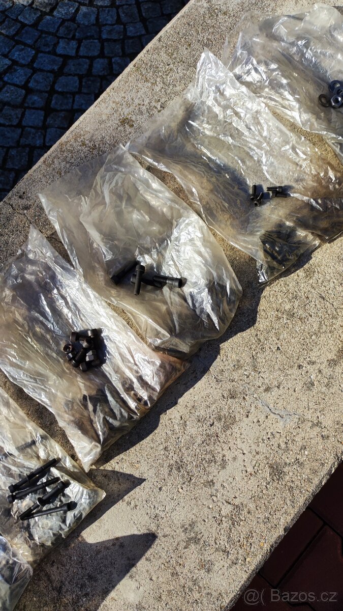 Šrouby, matice všehochuť nové - 5