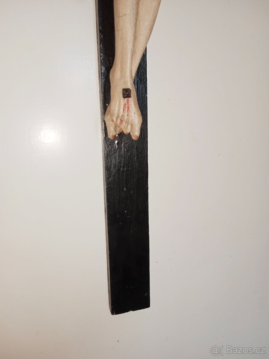 Pěkný hodně starý dřevěný Ježíš na kříži - 5