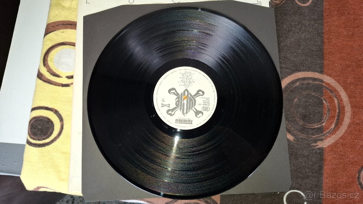 Lucie-Lucie LP (1990) - 5