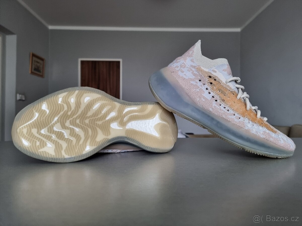 Adidas Yeezy 380 - 5