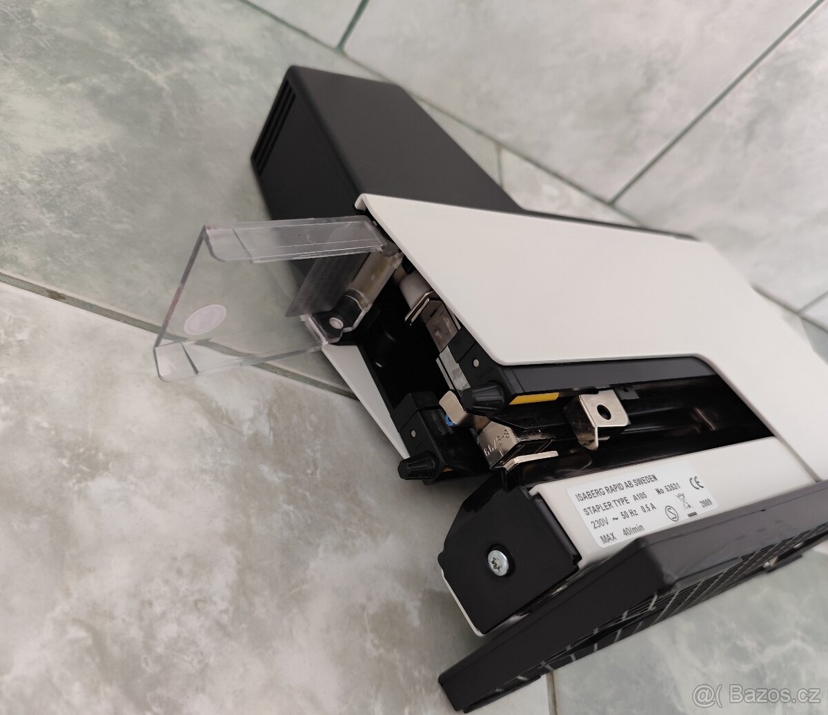 ELEKTRICKÁ SEŠÍVAČKA ISABERG RAPID A105 - 5