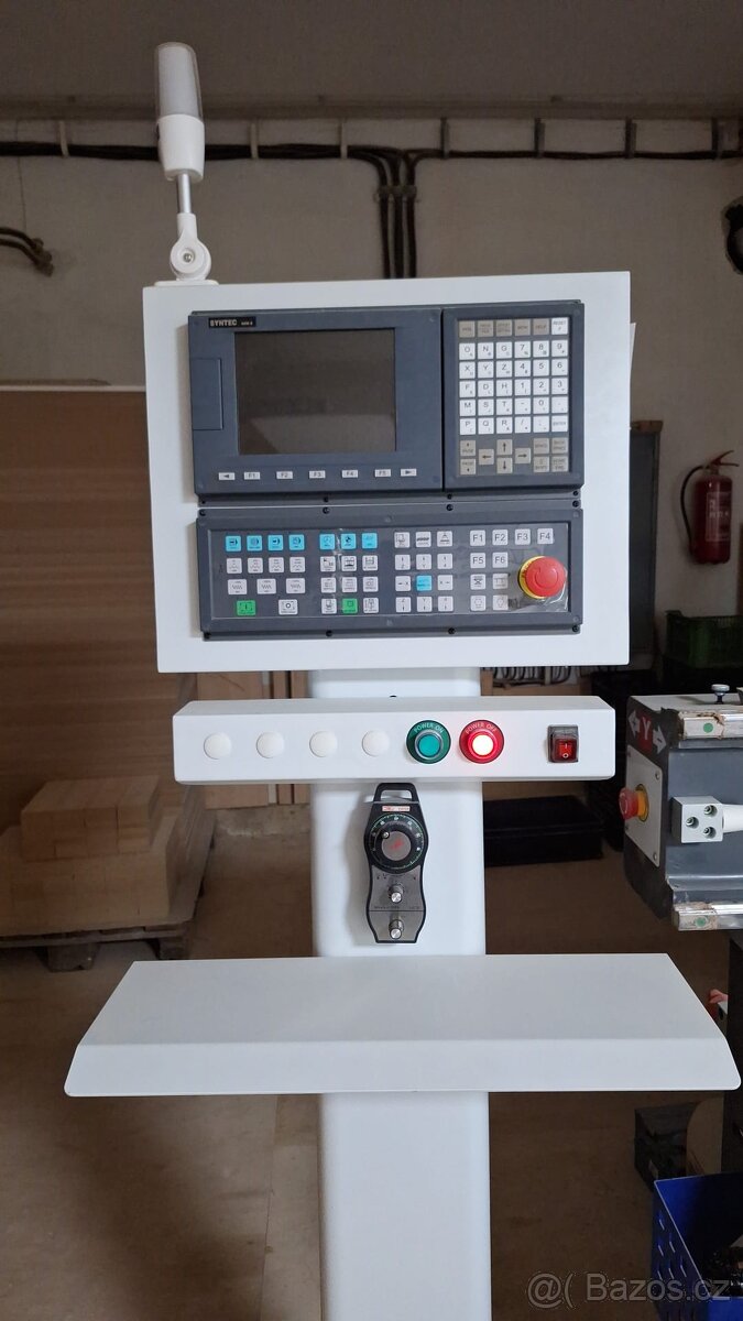 CNC frézka T12-1212 ATC - 5