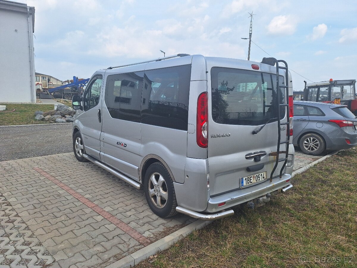 Renault Trafic 2.5 DCI GENERATION - 5