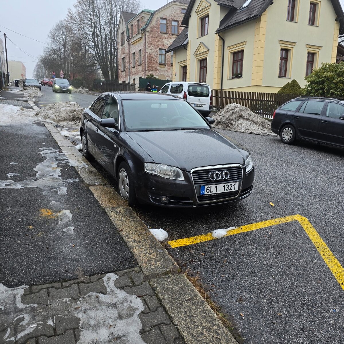 Audi A4 - 5