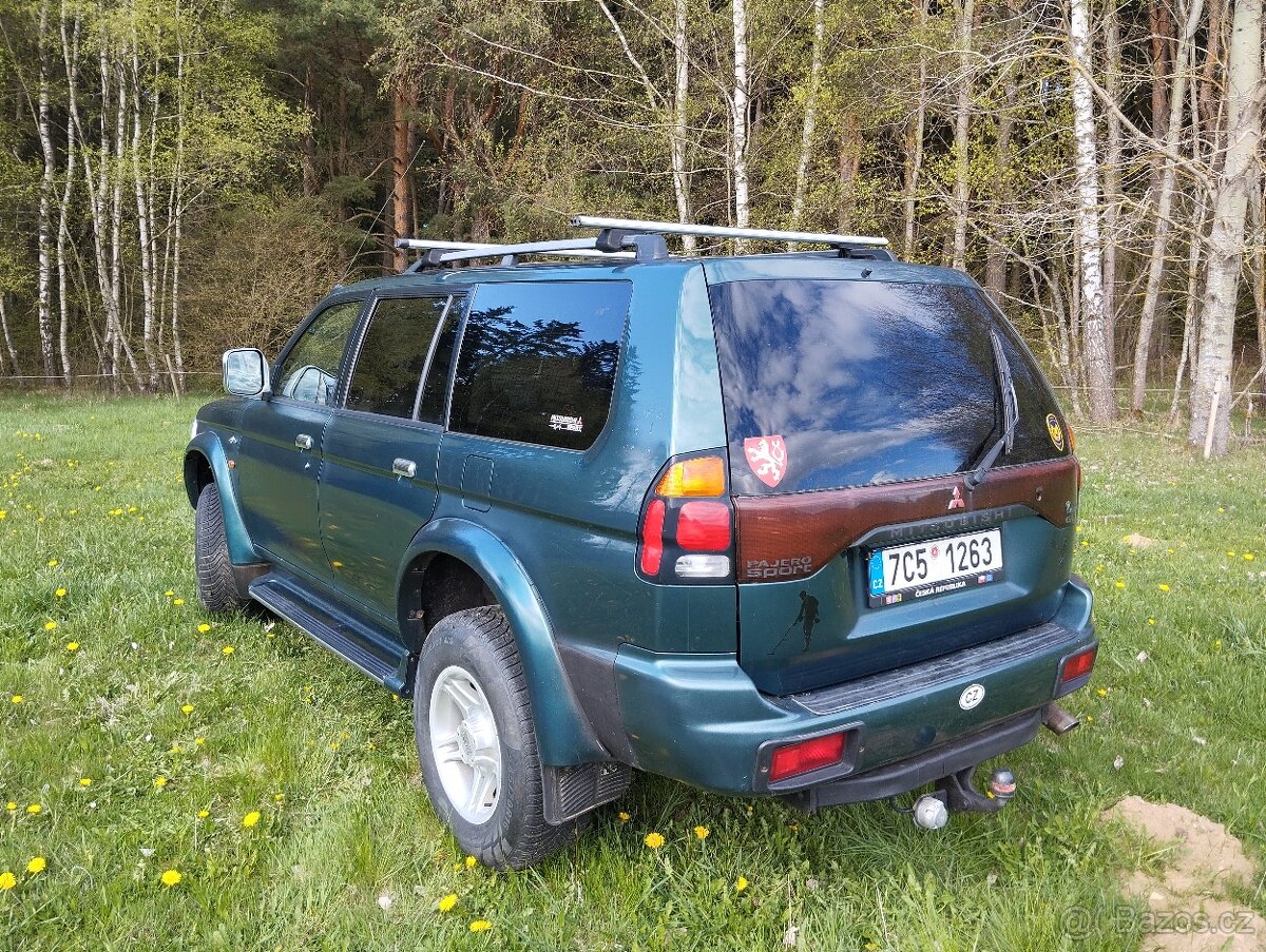 Mitsubishi Pajero Sport 2.5 TD
