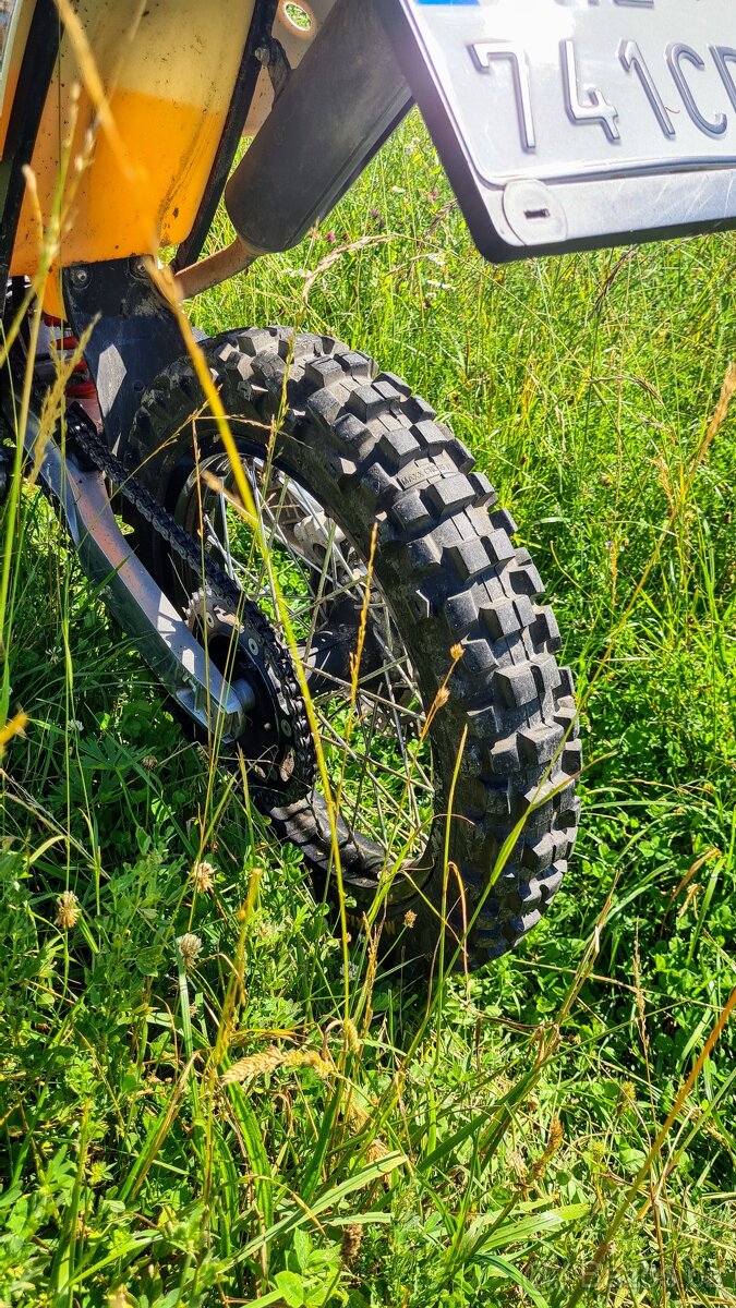 Enduro AJP PR3 240 (6/2018)
