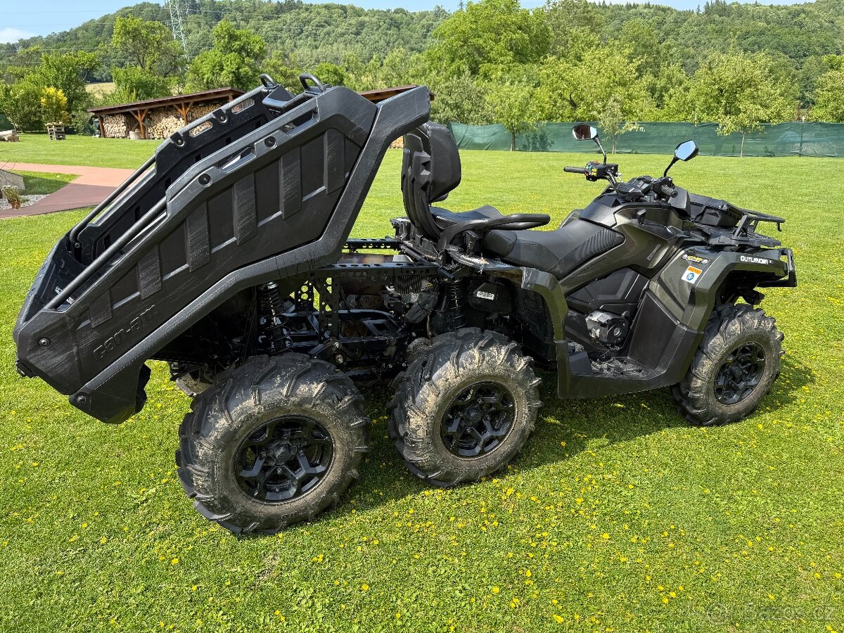 CAN-AM Outlander Max 6x6 1000