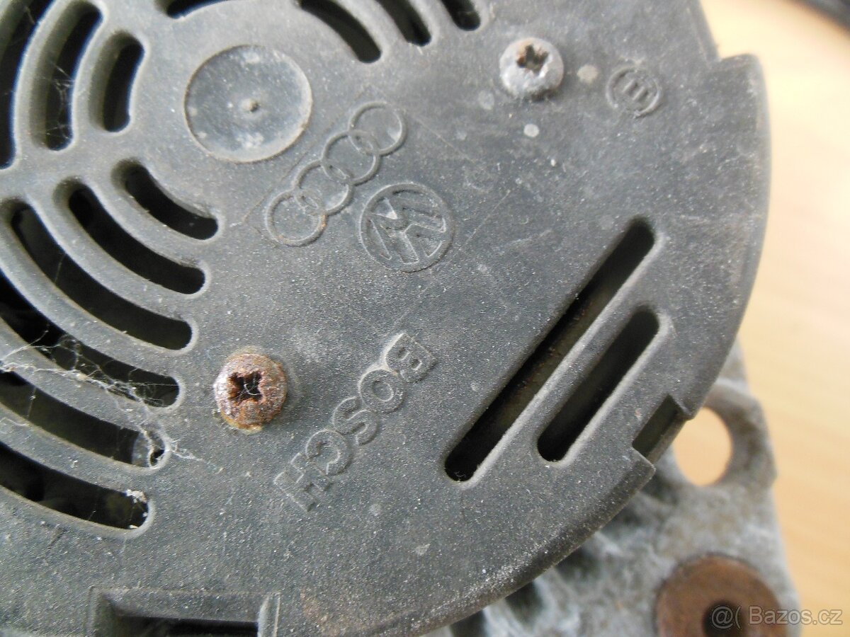 Altrnátor - BOSCH 0 123 310 038 14V/70A - 5