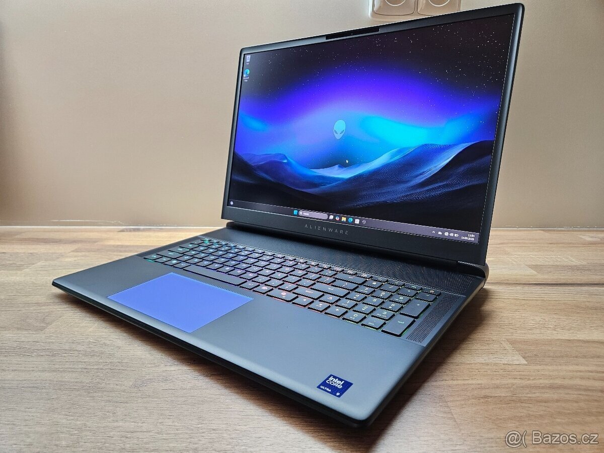 18"_300HZ_ALIENWARE 18 AREA-51_U9-275HX_RTX 5070 Ti 12GB - 5