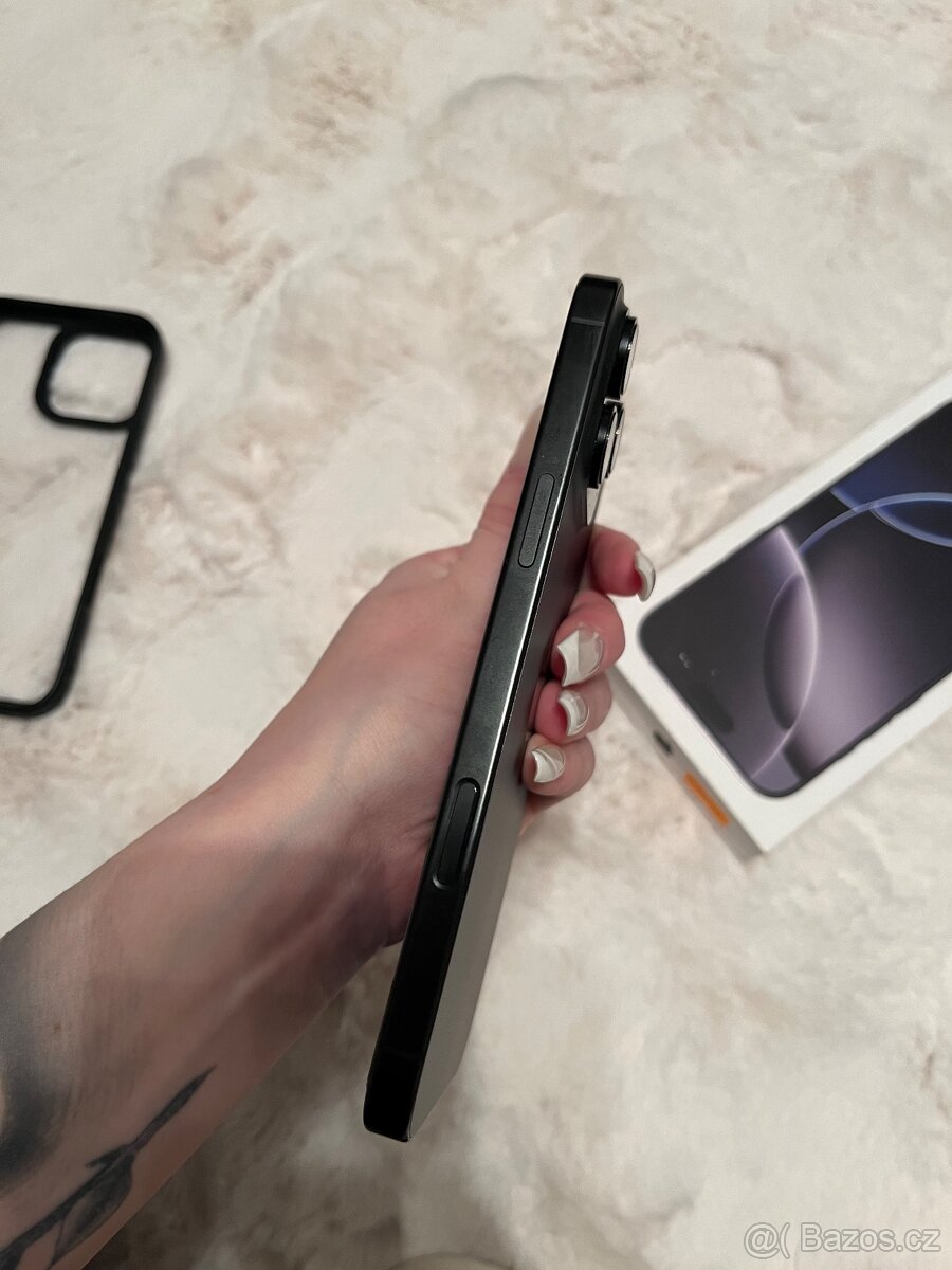 iPhone 16 Pro Max 256GB - 5