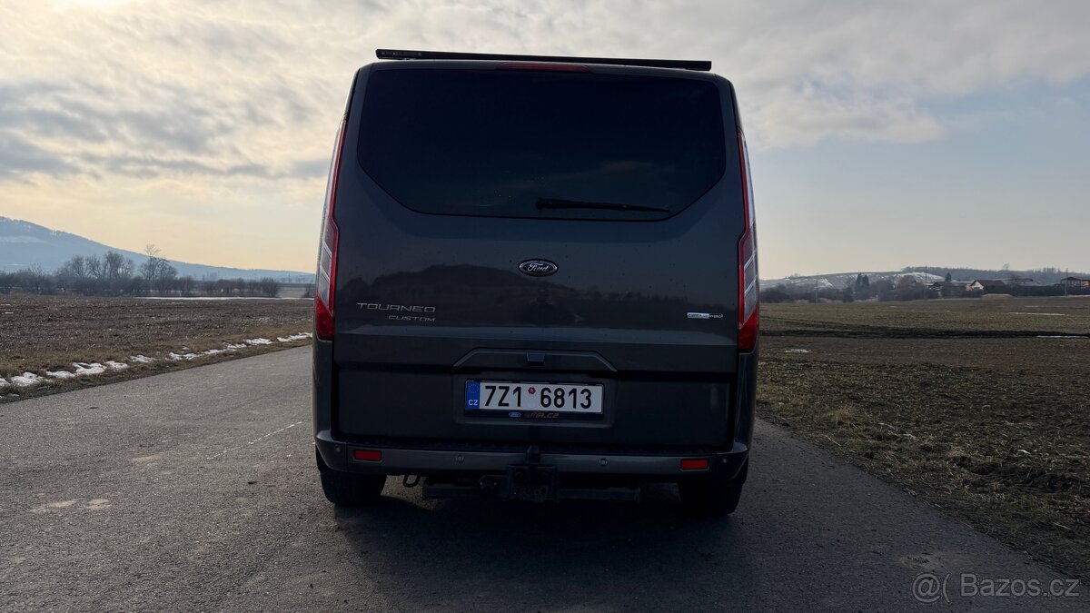 Ford Tourneo Custom - 5