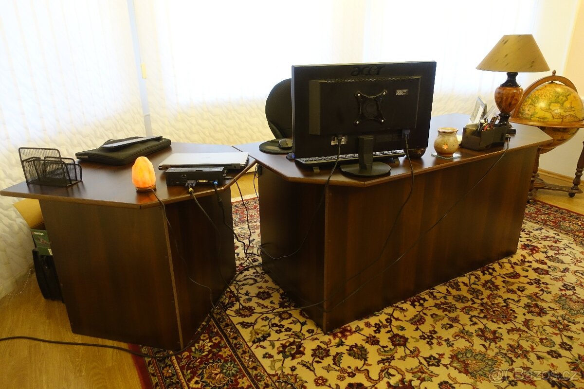 Kancelársky stôl - 5