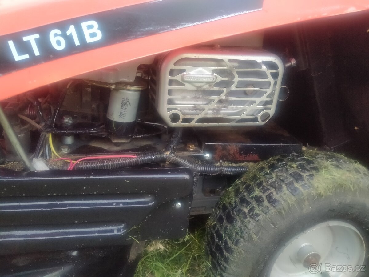 Zahradní traktůrek - 5