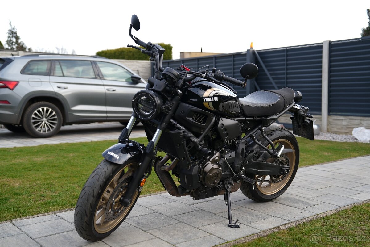Yamaha XSR700 - 5