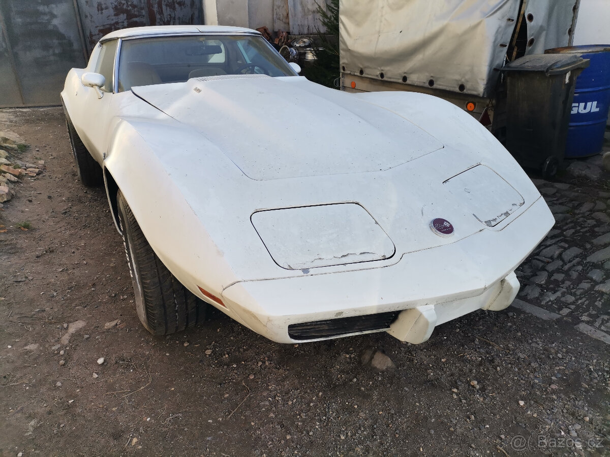 Chevrolet Corvette Stingray C3 - 5