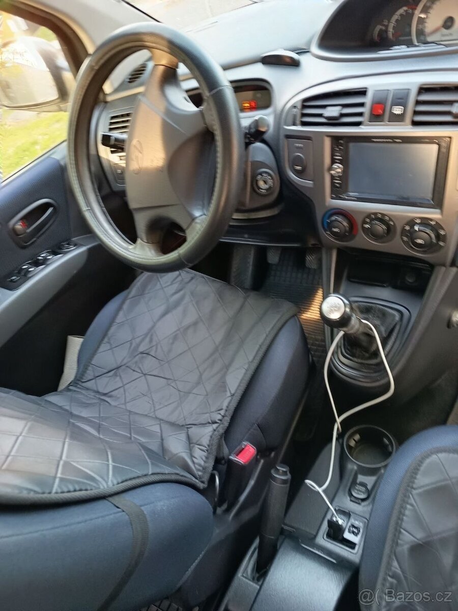 Hyundai Matrix - 5
