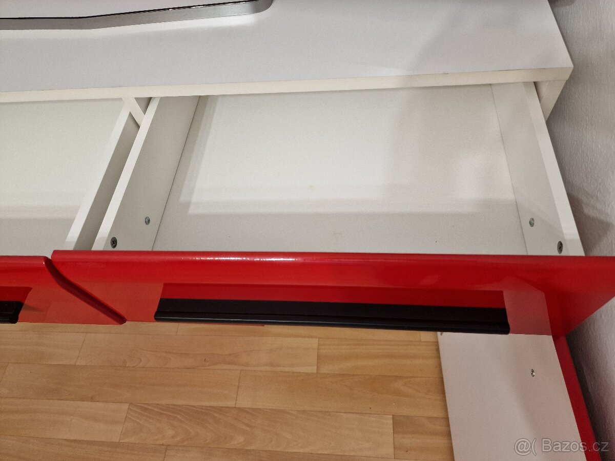 Prodám 2 komody - 5