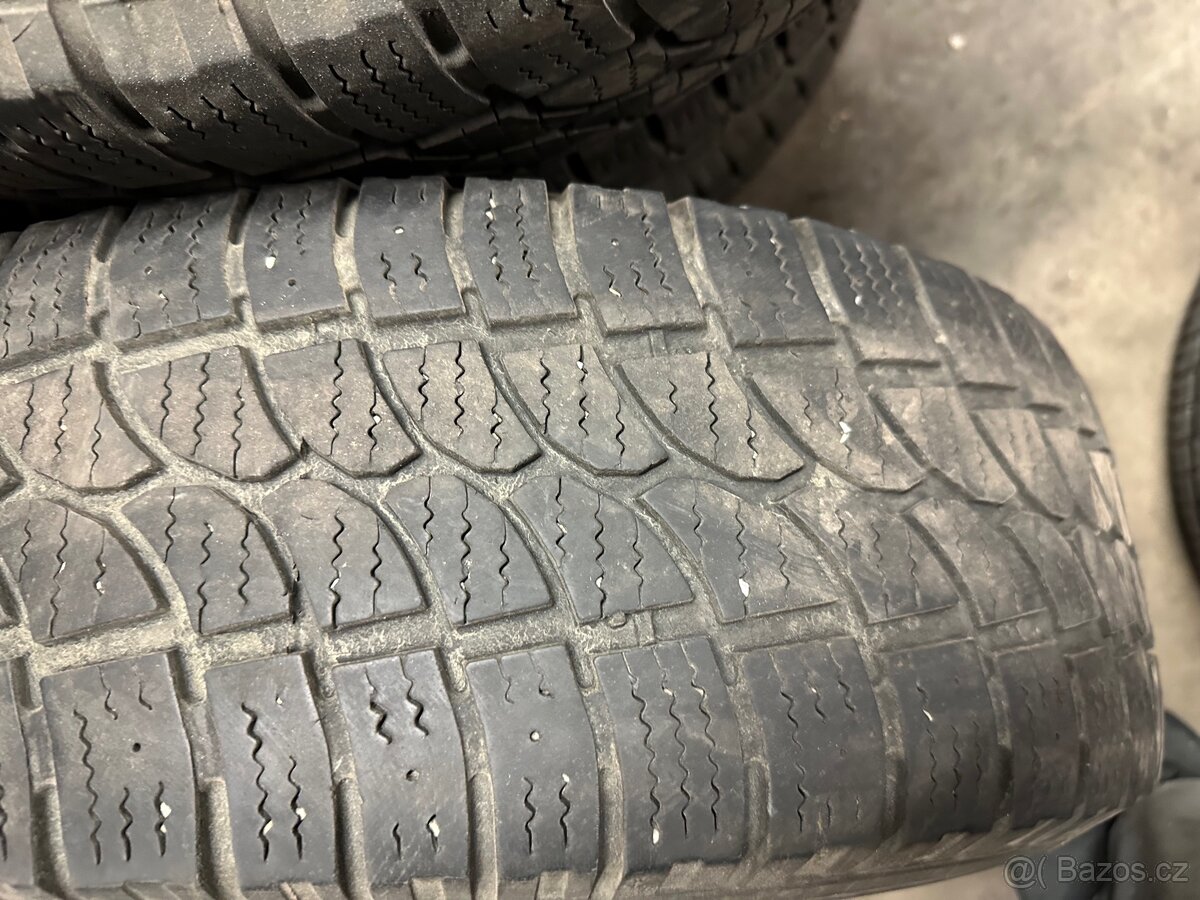 Kola 225/70R15c zimní - 5