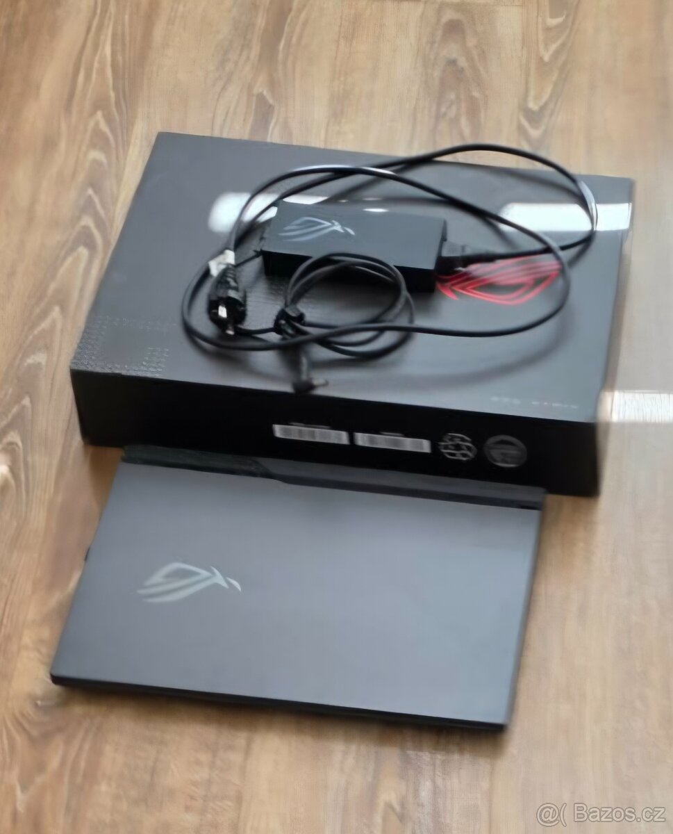 ASUS ROG Strix G17 G713RM-KH005W Eclipse Gray - 5