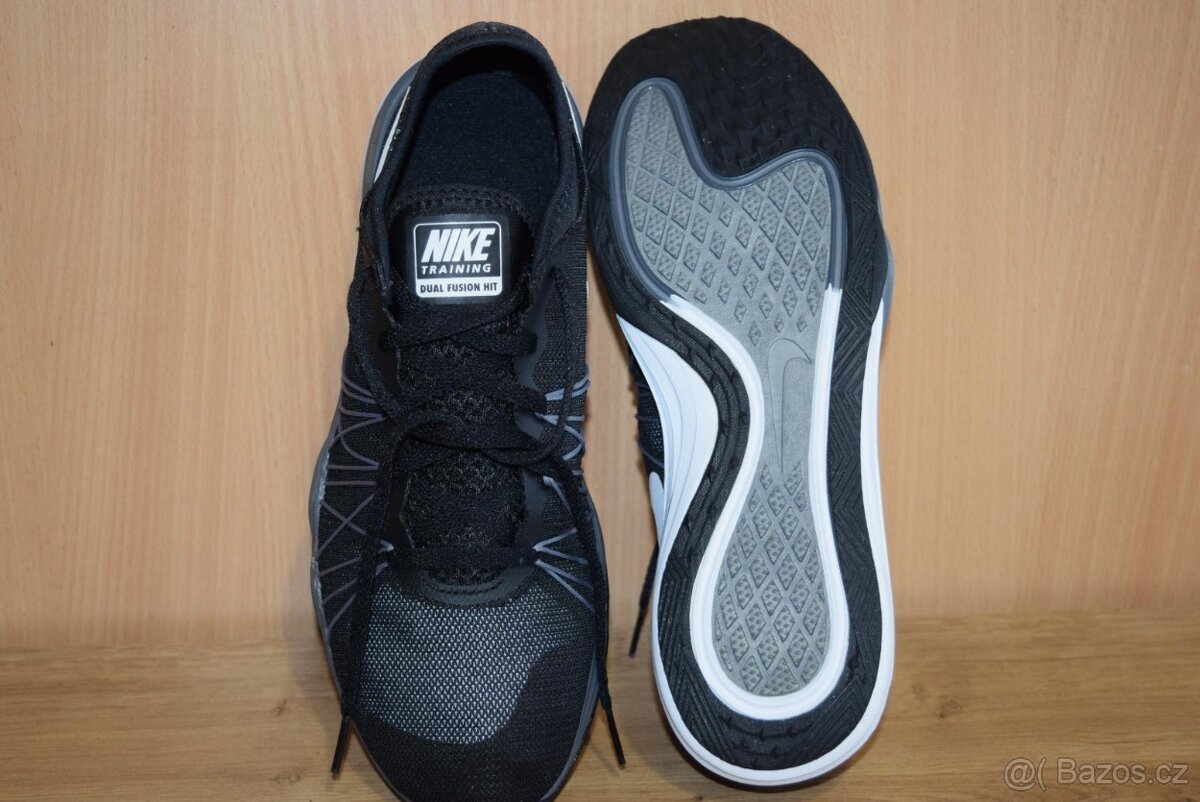 Dámské tenisky Nike - Training- vel. 41 - 5