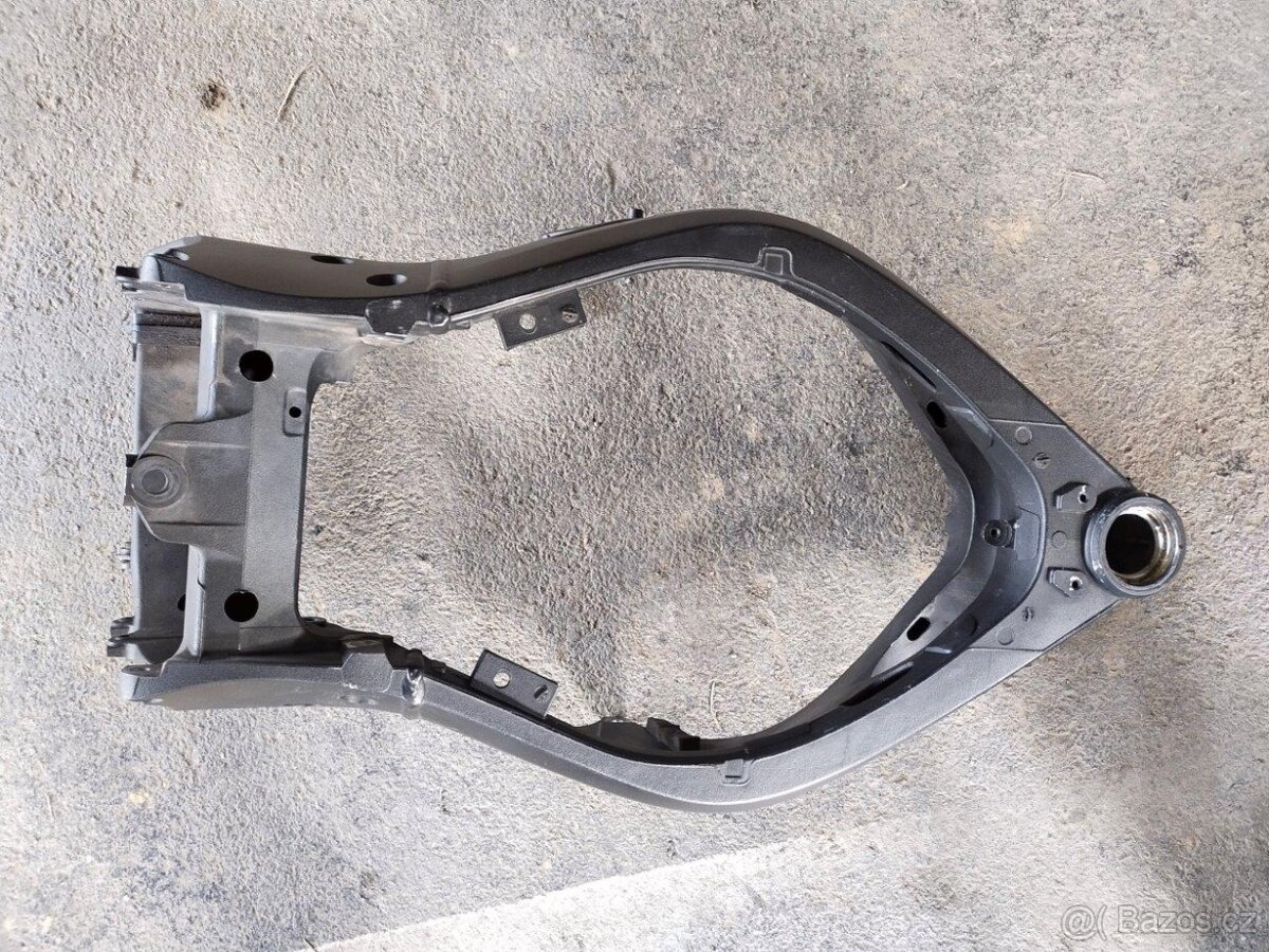 rám Yamaha YZF R6 - 5