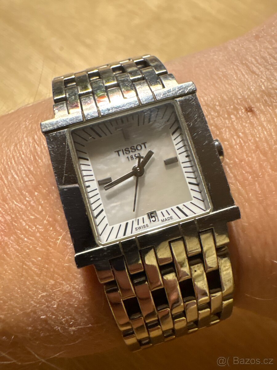 Tissot T‑Lady Square (L910 quartz) - 5