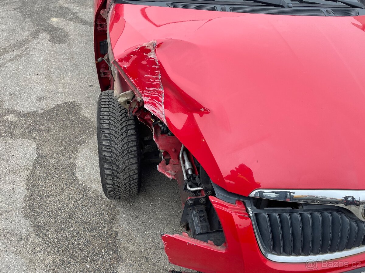 Škoda Roomster 1,2htp 51kw pouze 70tis najeto - 5