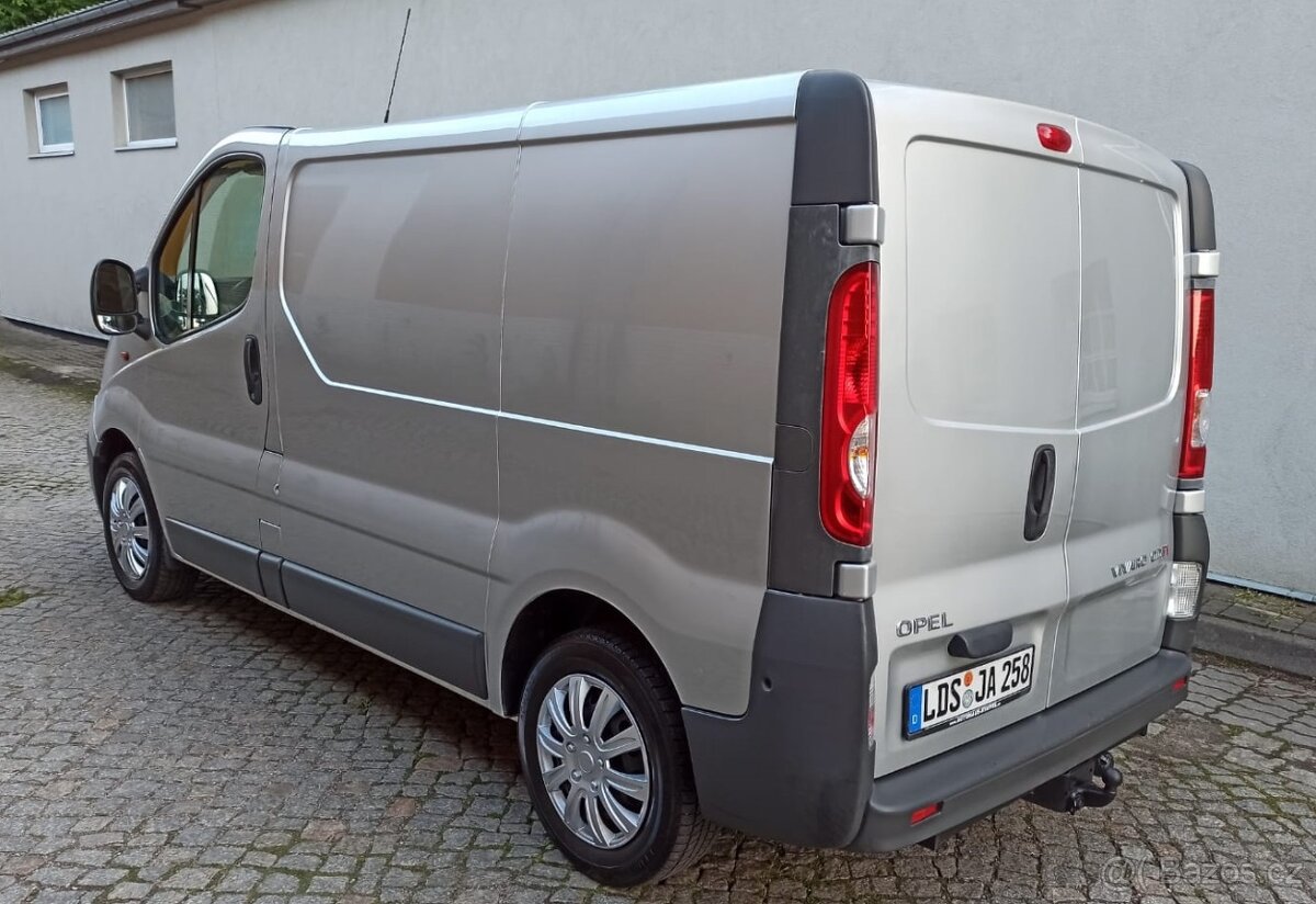 OPEL VIVARO 2.0CDTI 84KW L1 R.V.2014 - 5