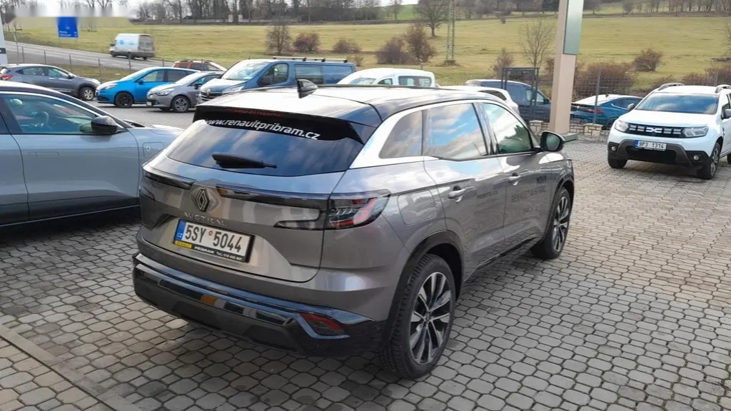 Renault Austral, mild hybrid 140 TOP VÝBAVA - 5