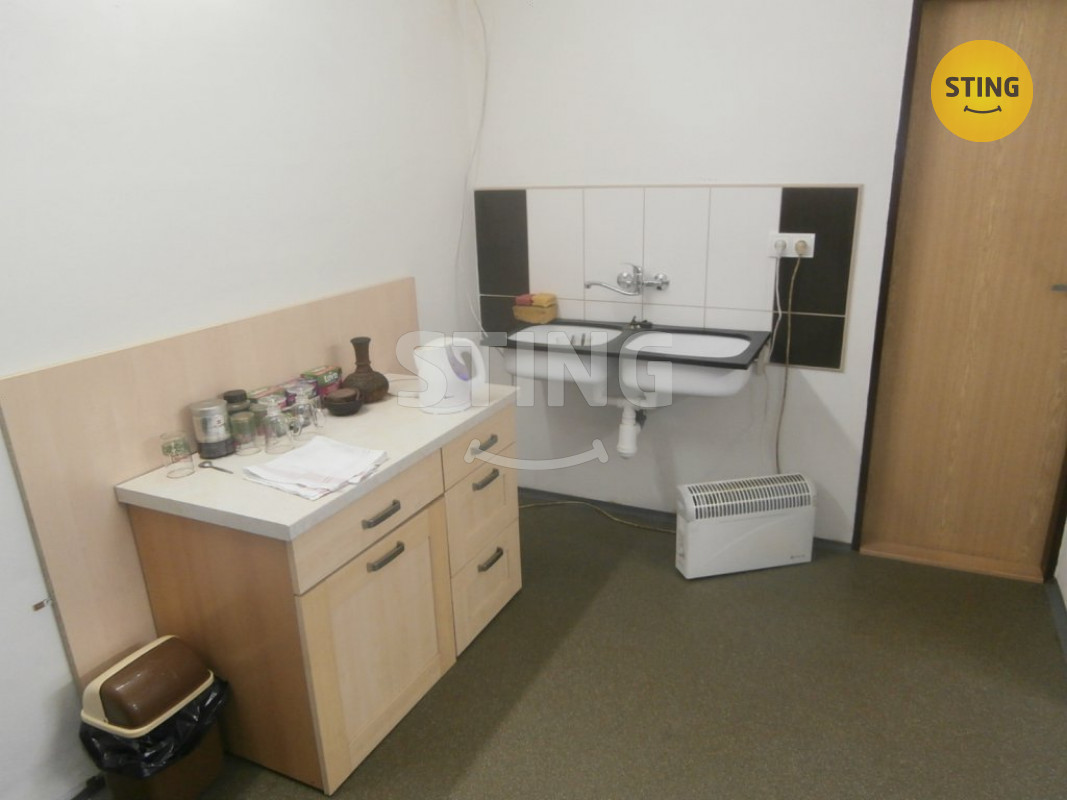 Prodej komerční nemovitosti, 134163 - 5