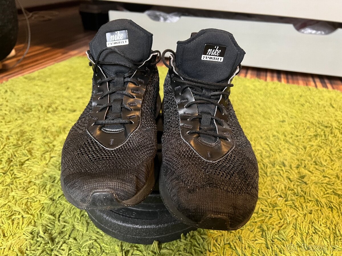 NIKE AIR MAX FLYKNIT RACER, 44,5 - 5