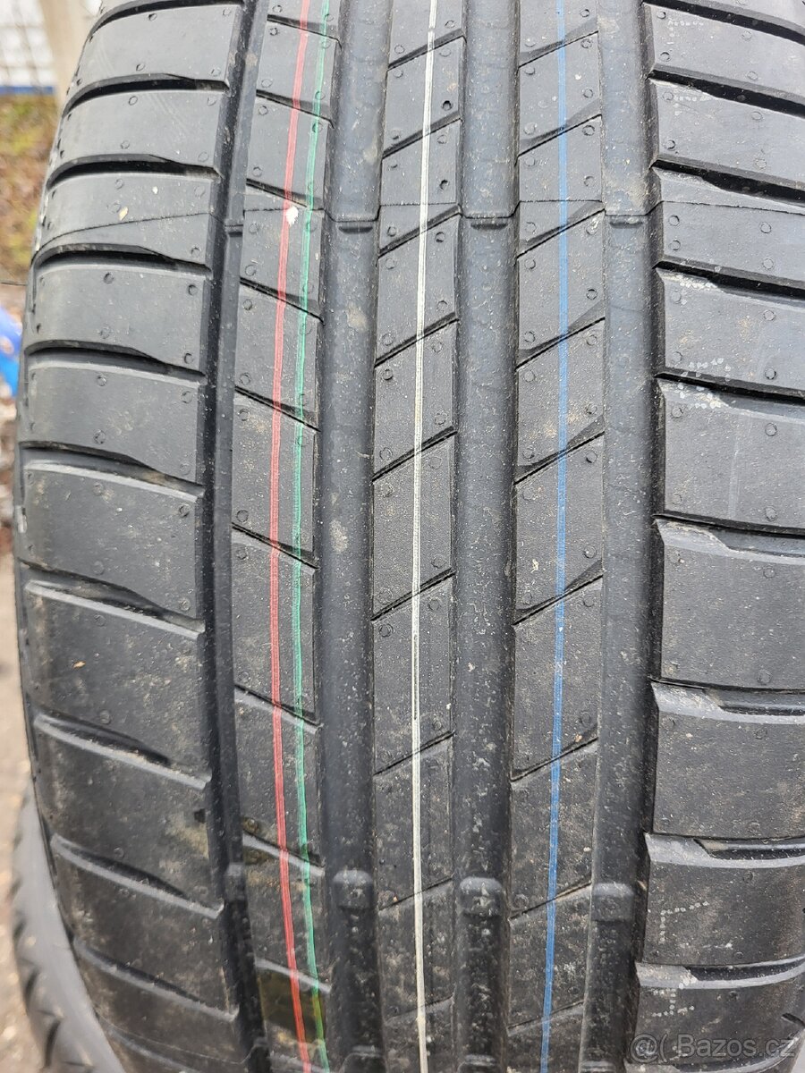 225 40 19"..Nové Bridgestone - 5