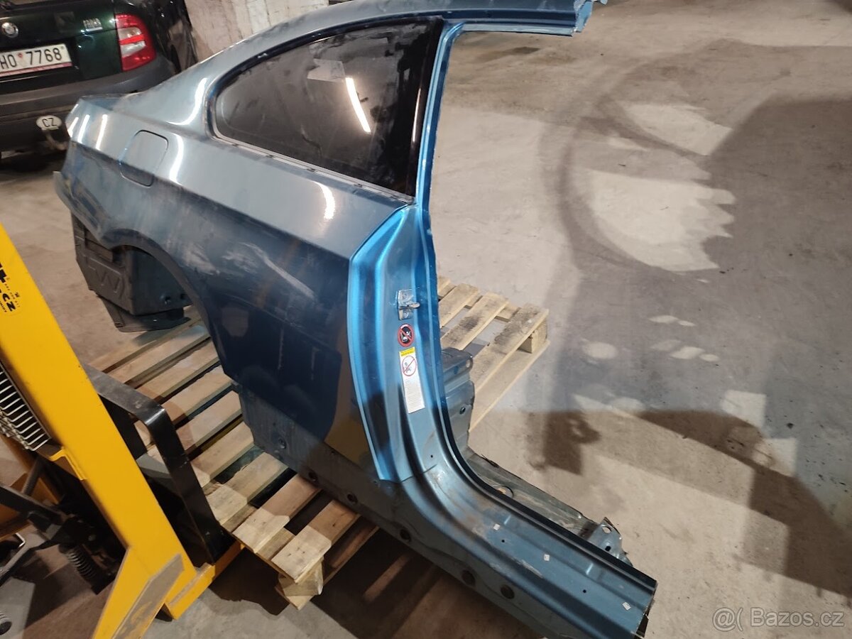 BMW E92 zadní blatník - čtvrtka - 5