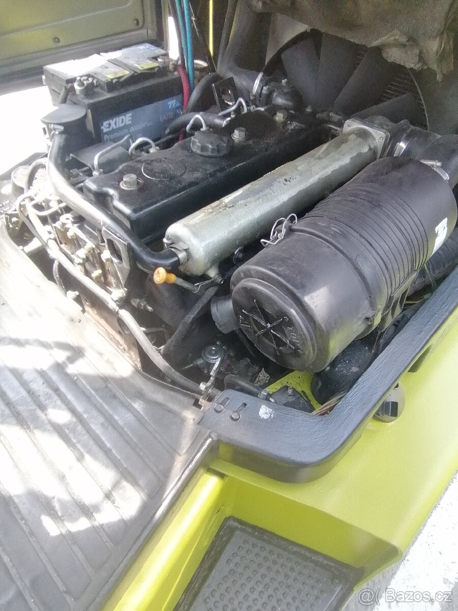 Prodám vzv CLARK 5 Tun . - 5