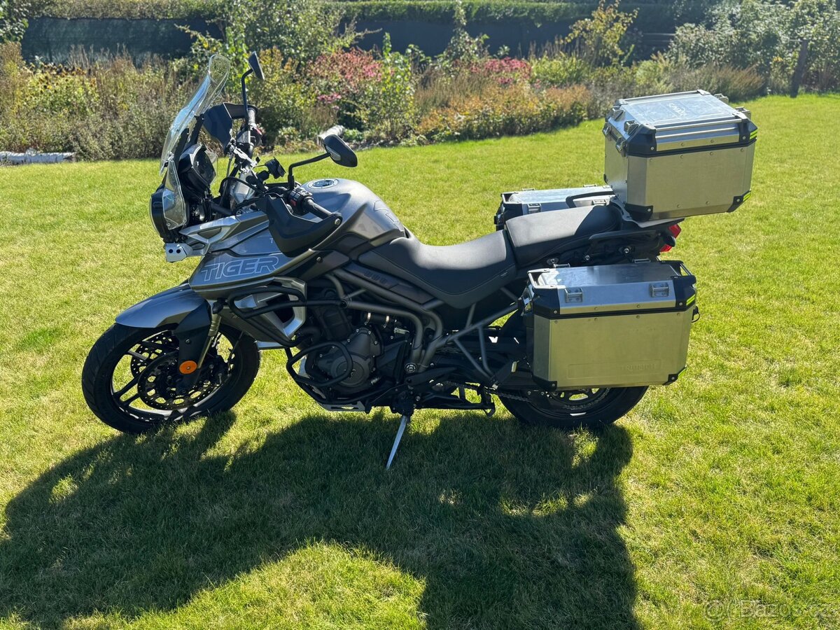 Triumph Tiger 800 XRT - 5