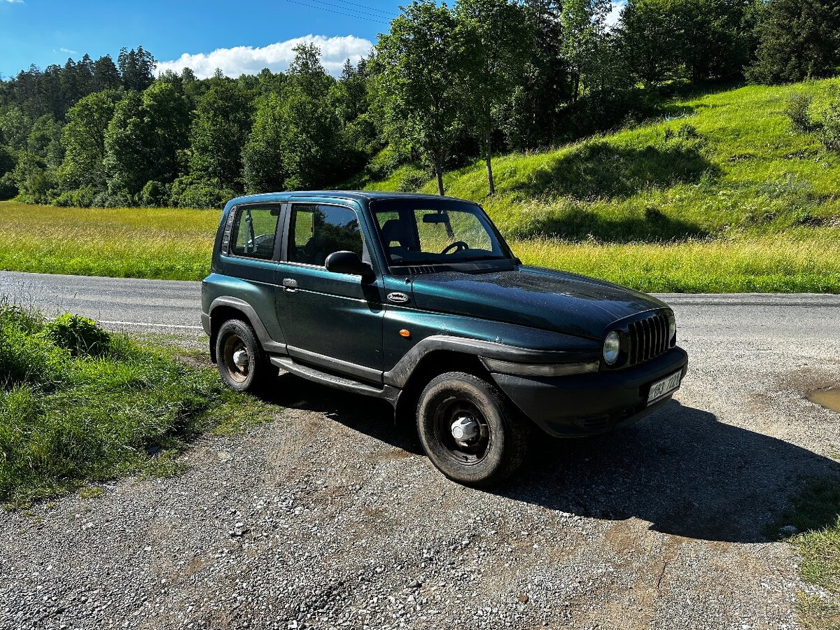 Korando 4x4, klima, tažné, nová STK
