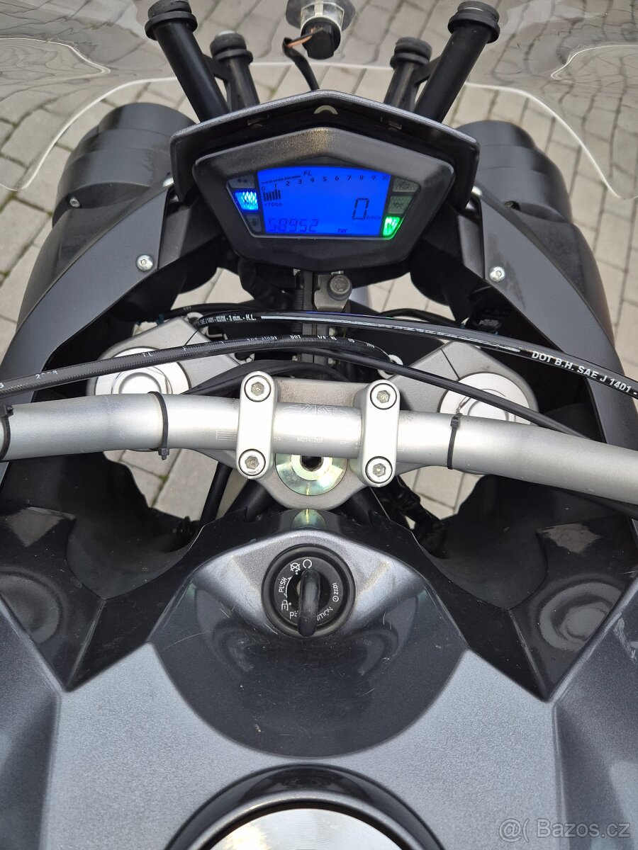 Moto Morini Granpasso 1200 rezervace