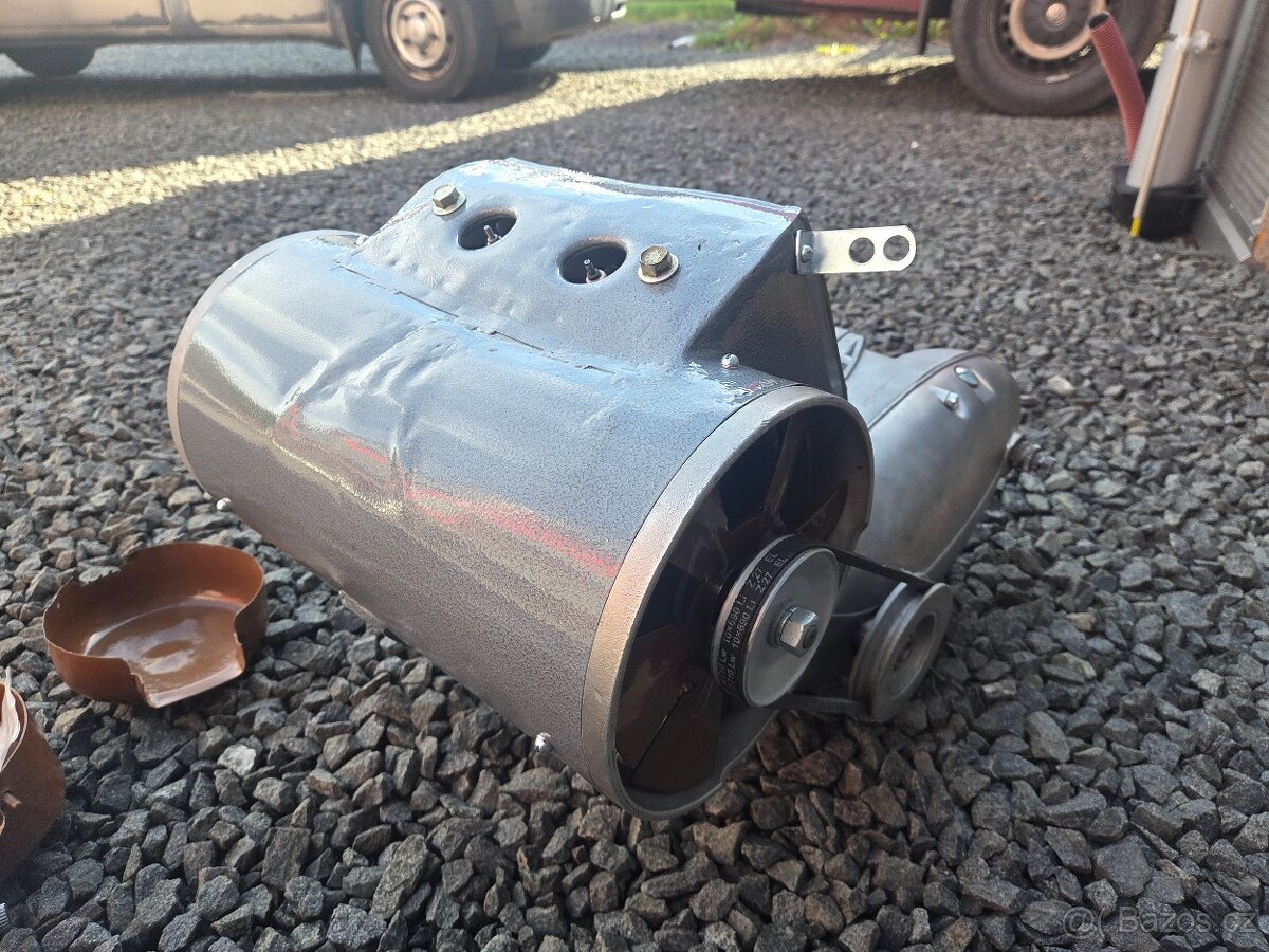 Motor Velorex 350/16 včetně startéru - 5