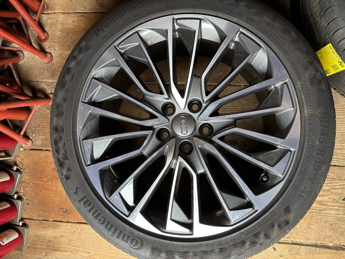 Originál Audi kola 245/45 R19 8.5J ET40 - 5