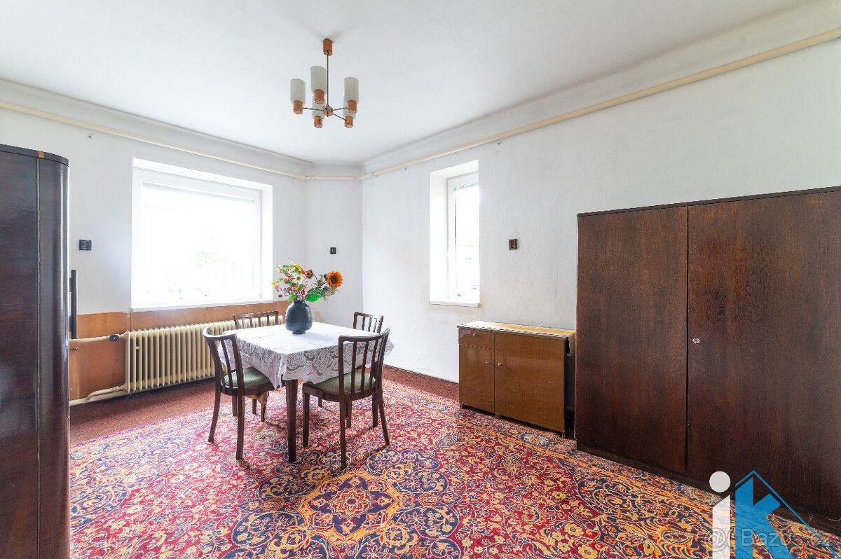 Rohový prostorný RD v Určicích - 5