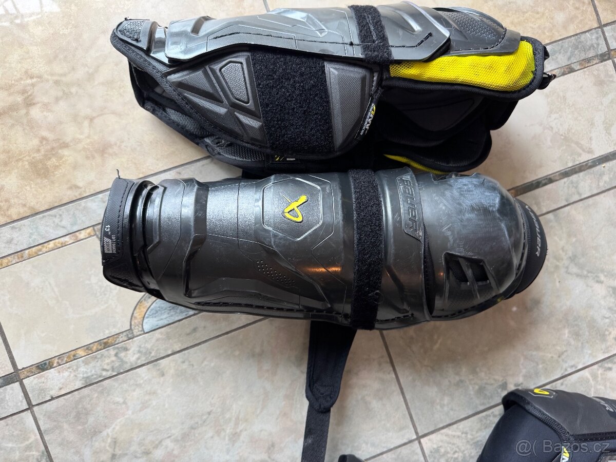 Chrániče Bauer na holeně - 5